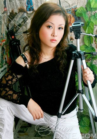 Date the member of your dreams: Asian member profile Lu from Chongqing