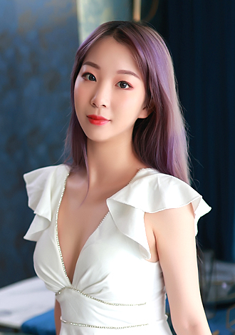 Gorgeous member profiles: China Member Wenjun from Jinan