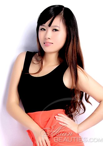 Welcome to our photo gallery! Take a look at Asian woman, single bride Li