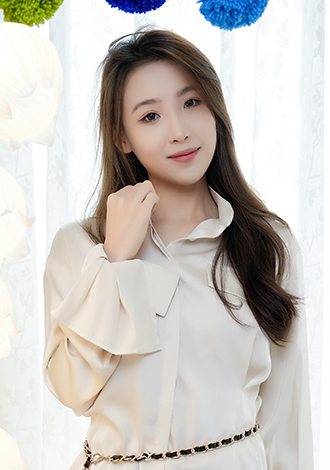 Most gorgeous profiles: beautiful Asian dating partner Xin from Zhengzhou